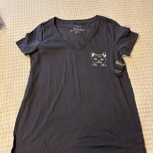 Torrid 00 cat t shirt